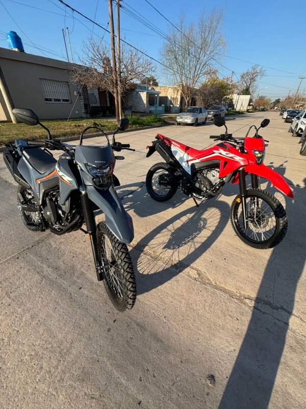 Honda XR 300 Tornado